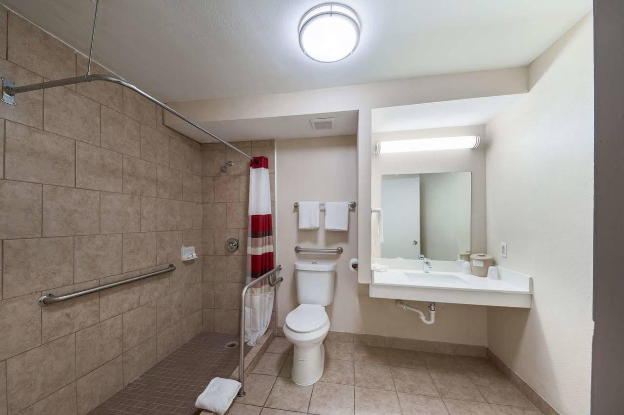 Motel 6 San Antonio Tx I 35 North Corridor Εξωτερικό φωτογραφία